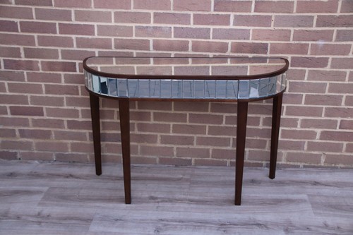 Laura ashley mirrored console - mirrored,